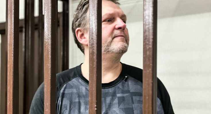 Экс-губернатор Кировской области Никита Белых избежал наказания